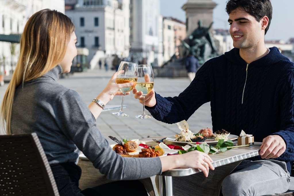 Savoia & Jolanda Venice