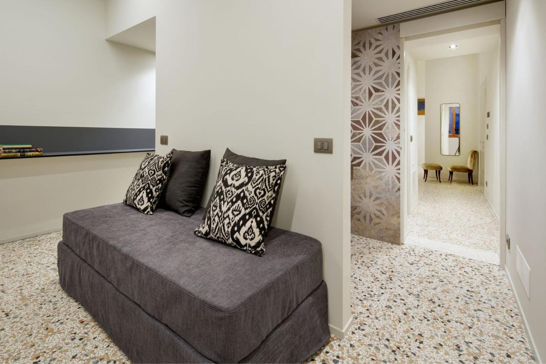 Palazzina Riva Apartment