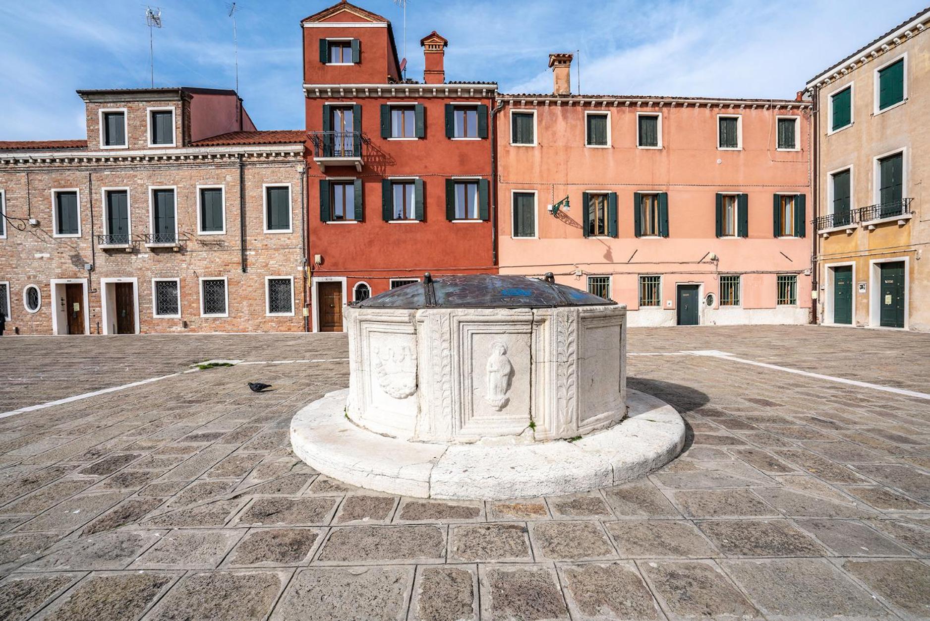 Apartment Dimora San Trovaso Enchanting Four-bedrooms Venice