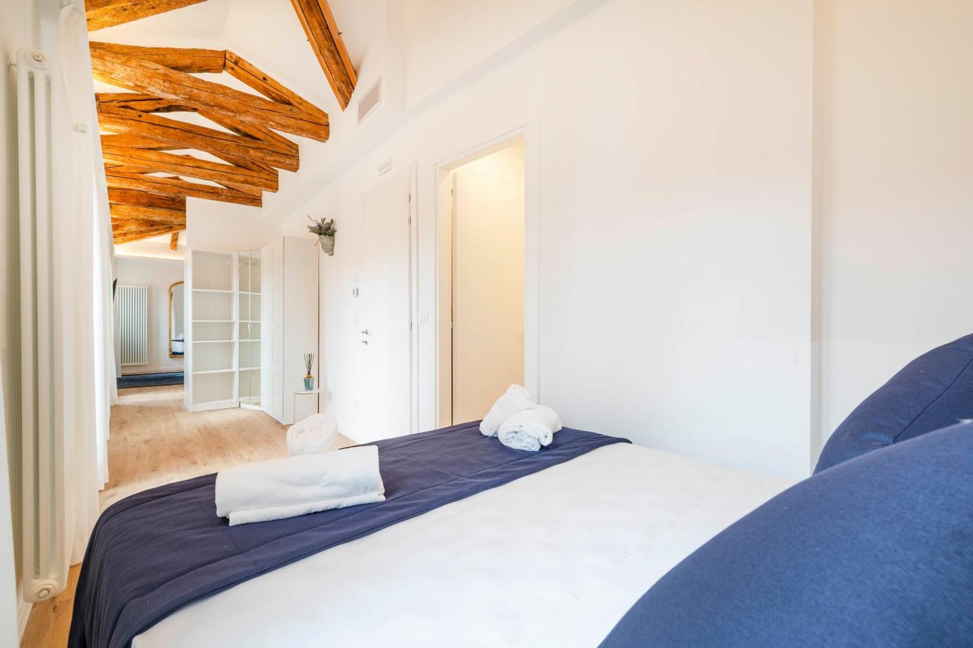 Homestay Ca' Naviglio Venice