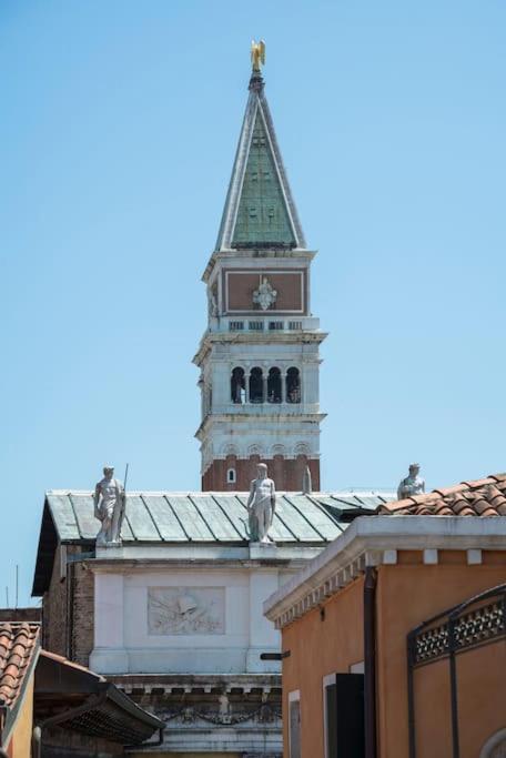 Incredible Location In San Marco's Square,