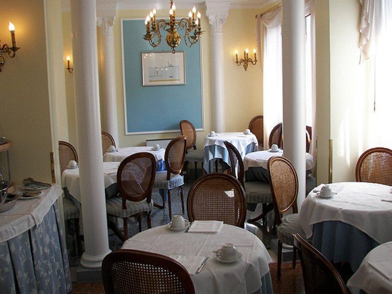 Hotel Arlecchino 3*