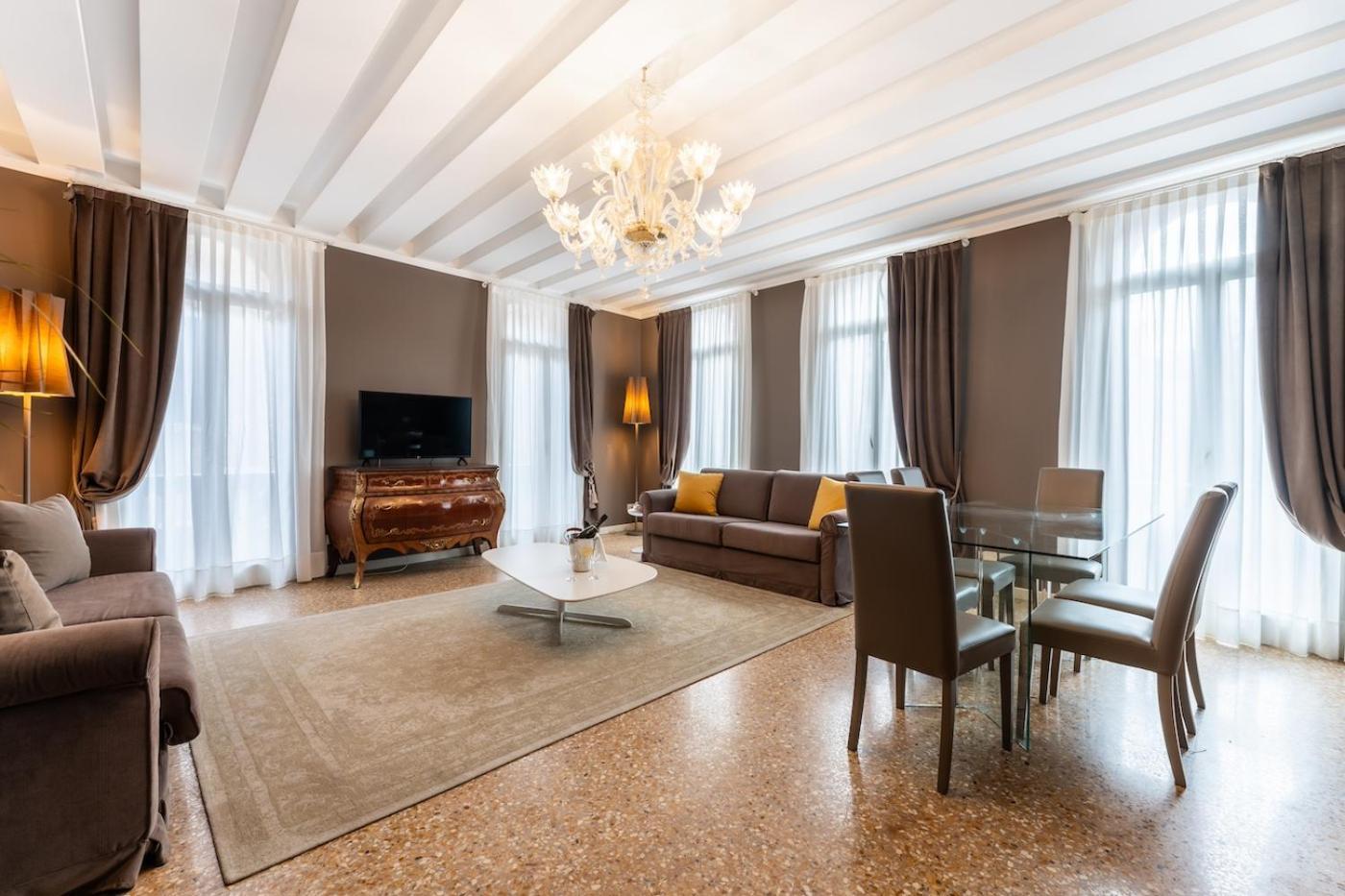 San Teodoro Palace - Luxury Apartments Apartment *