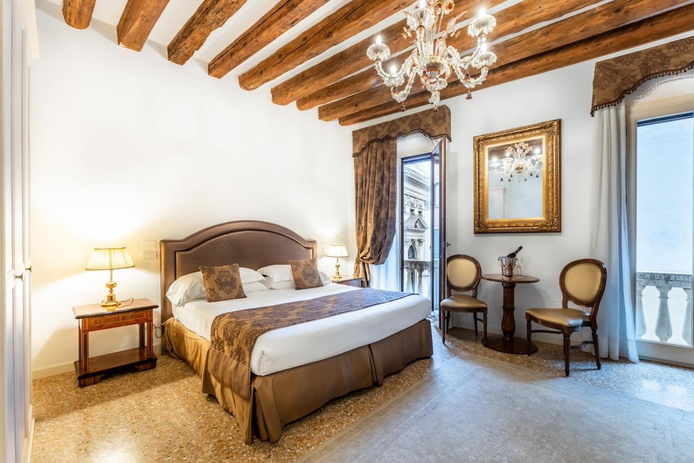 Apartment San Teodoro Palace - Luxury Apartments *