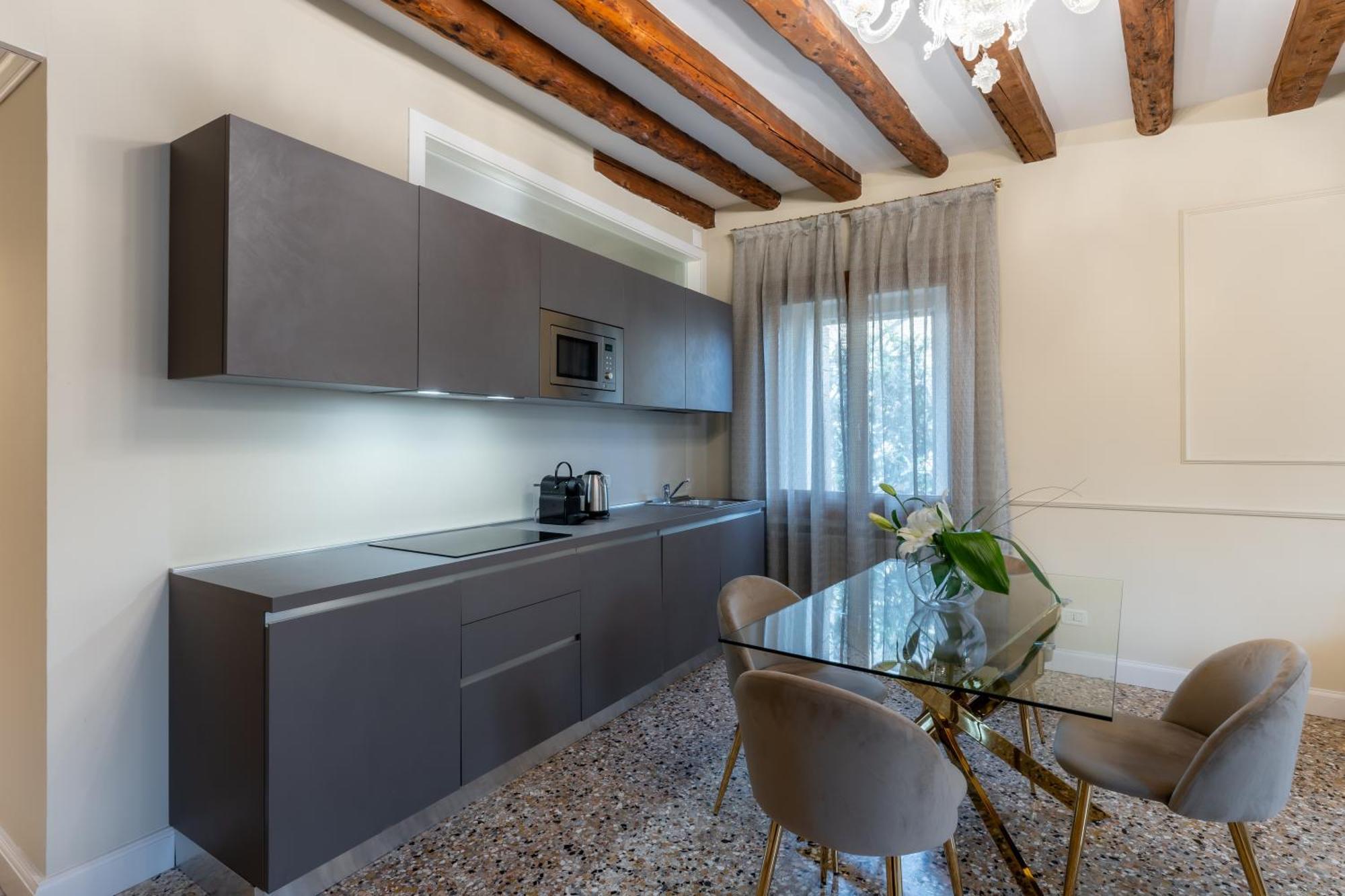 Apartment San Vio Palace Luxury