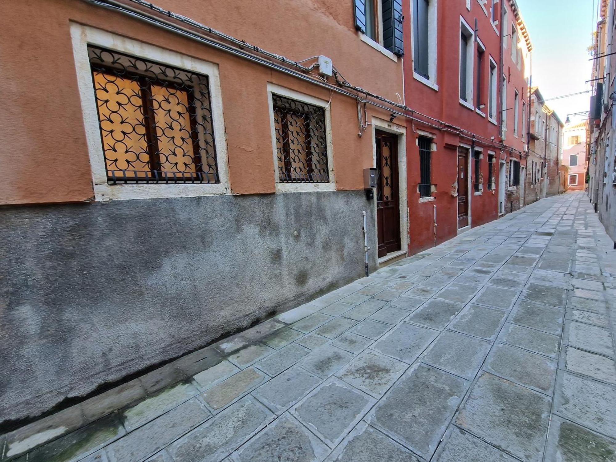Veneziacentopercento & * Venice