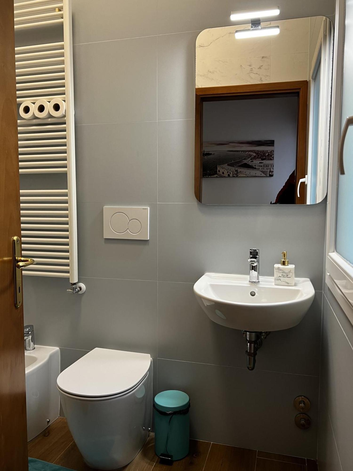 Tintoretto 1 Con Terrazza Sopra Il Tetto, 3 Bagni, 3 Grandi Da Letto, Super Nuovo *