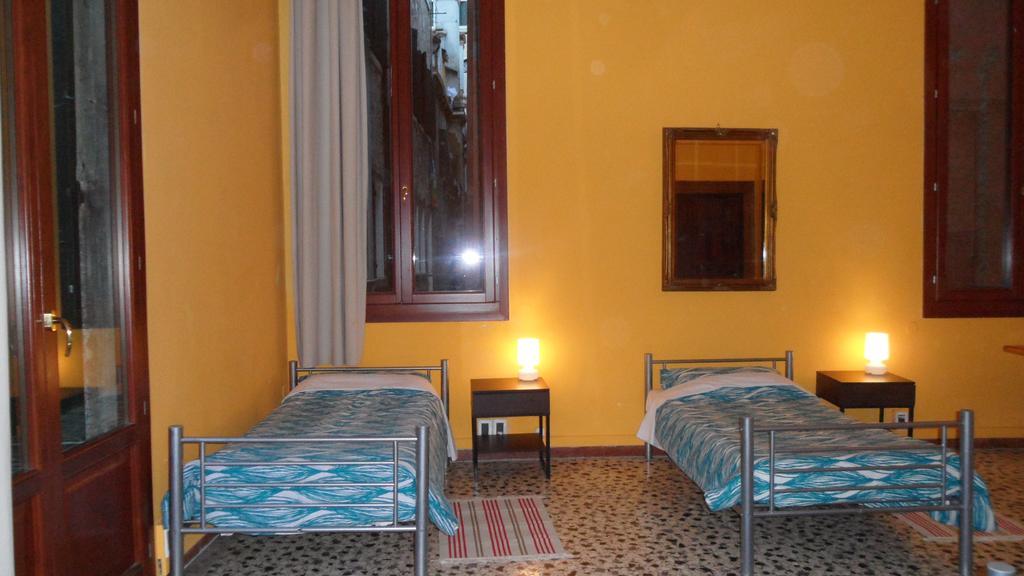 Hostel Youth Palace Venice