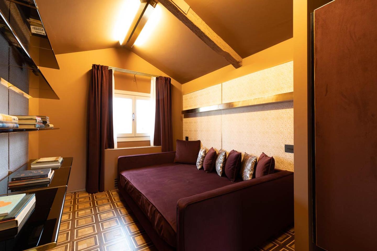 Dimora San Trovaso Enchanting Four-bedrooms * Venice
