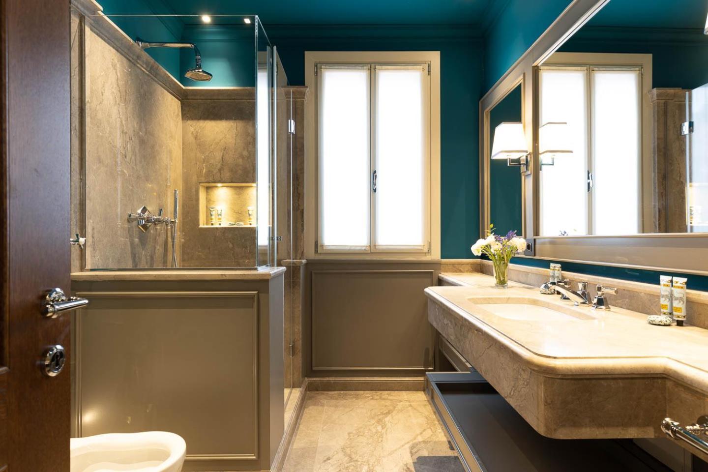 Dimora San Trovaso Enchanting Four-bedrooms Apartment *