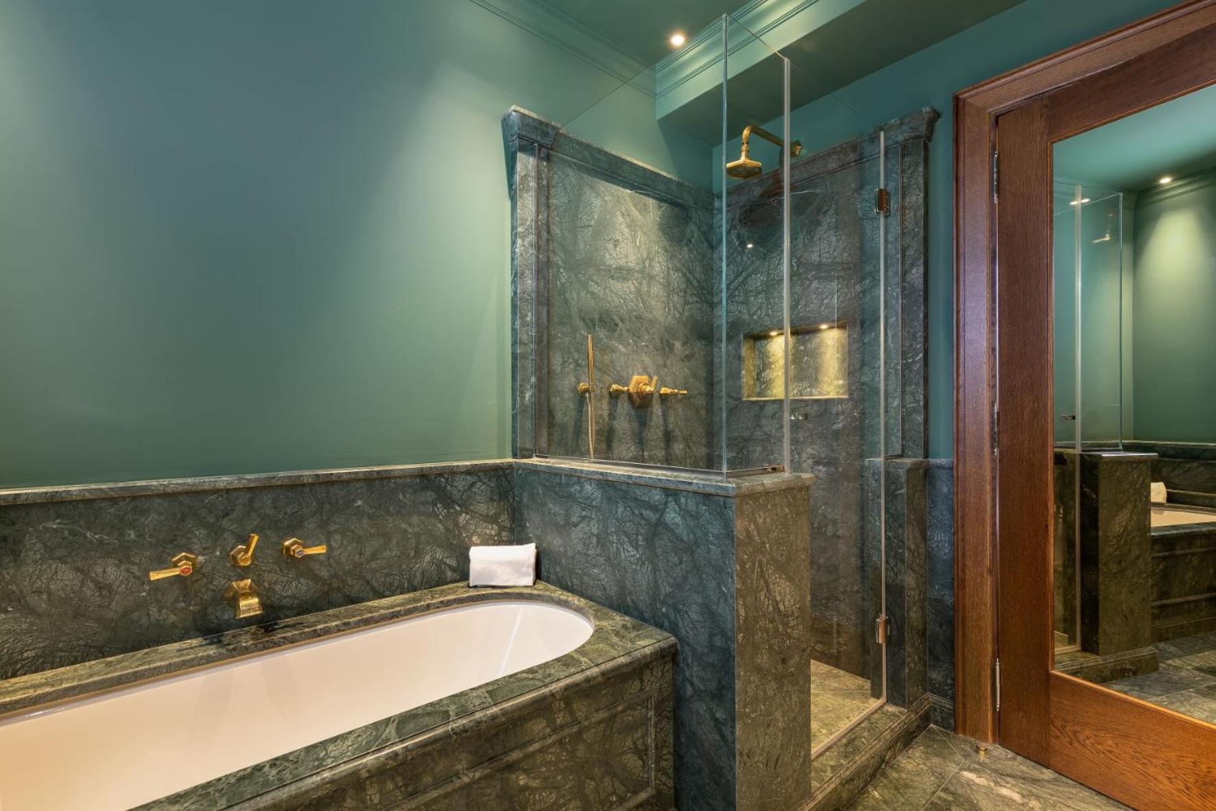 Dimora San Trovaso Enchanting Four-bedrooms Apartment *