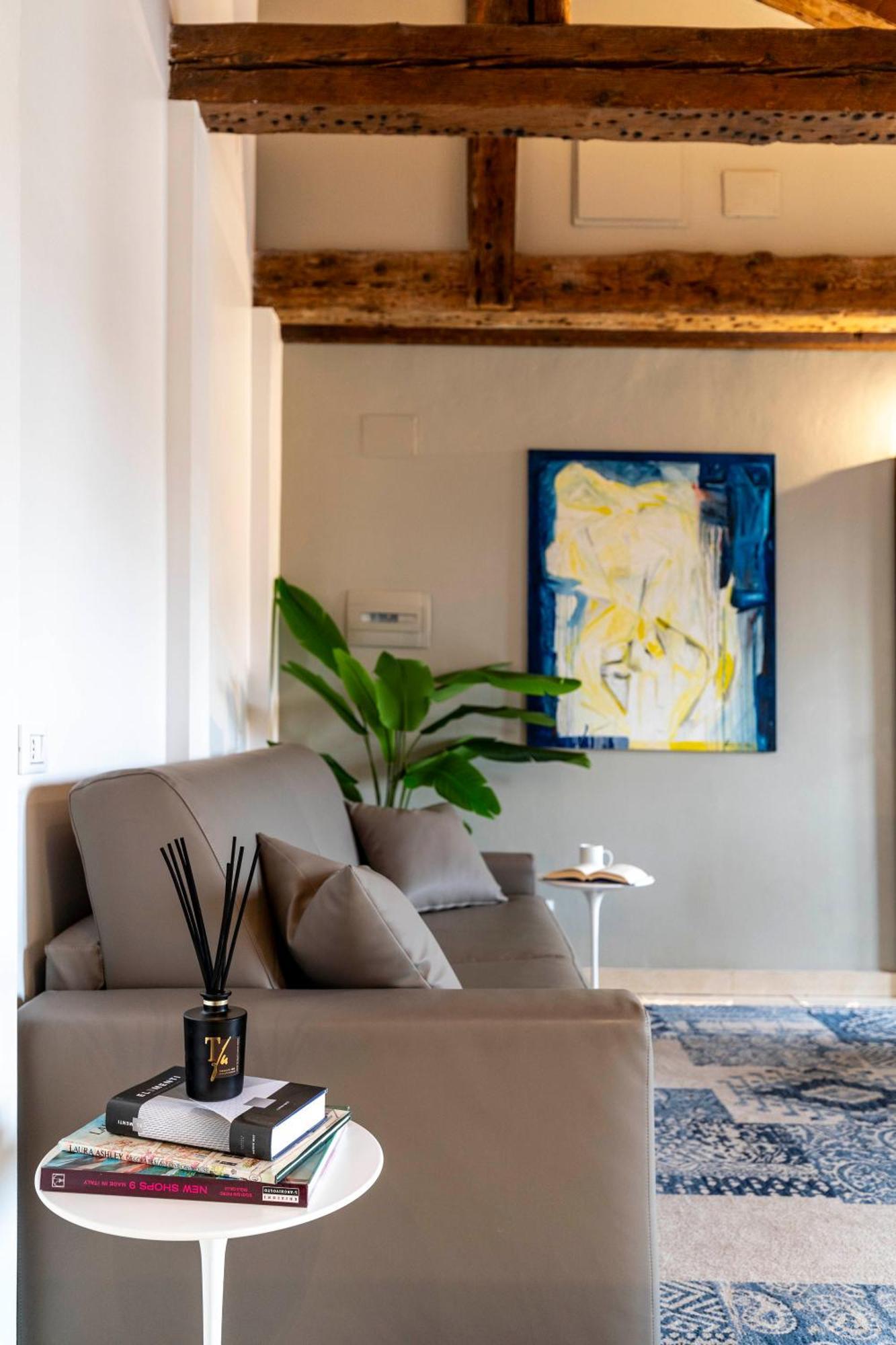 Vivaldi R&r Apartment