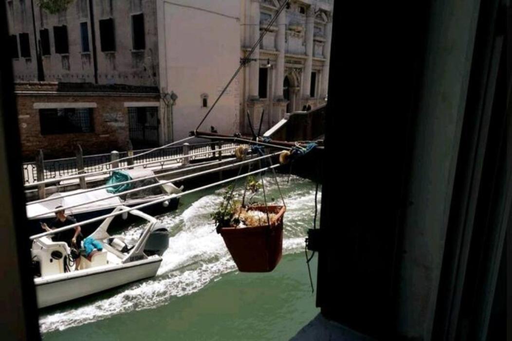 Castello 2 Apartment Venice