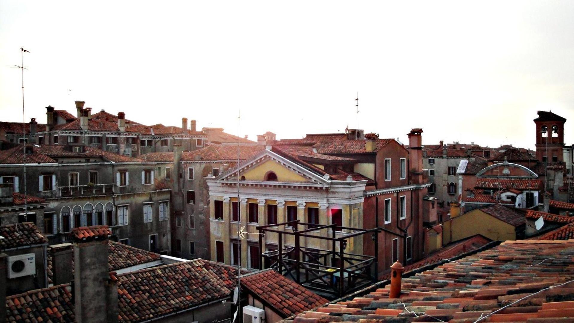Venice Apartments Venice