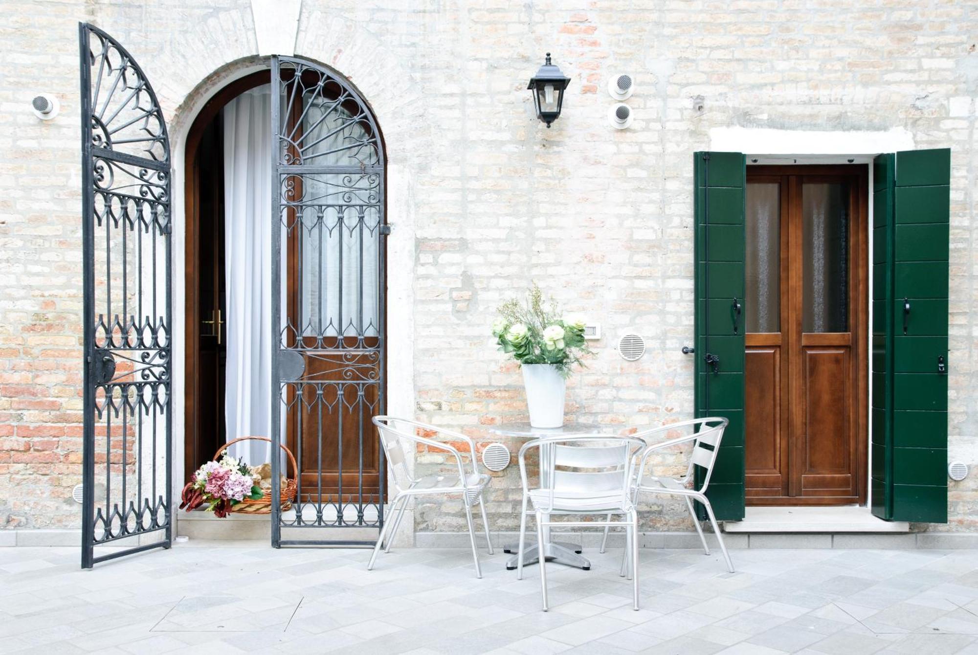 Apartment Corte Dei Santi *
