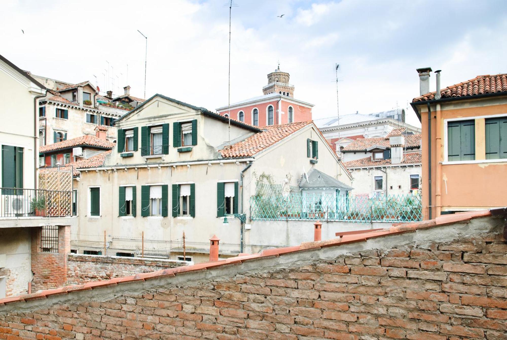 Corte Dei Santi Venice