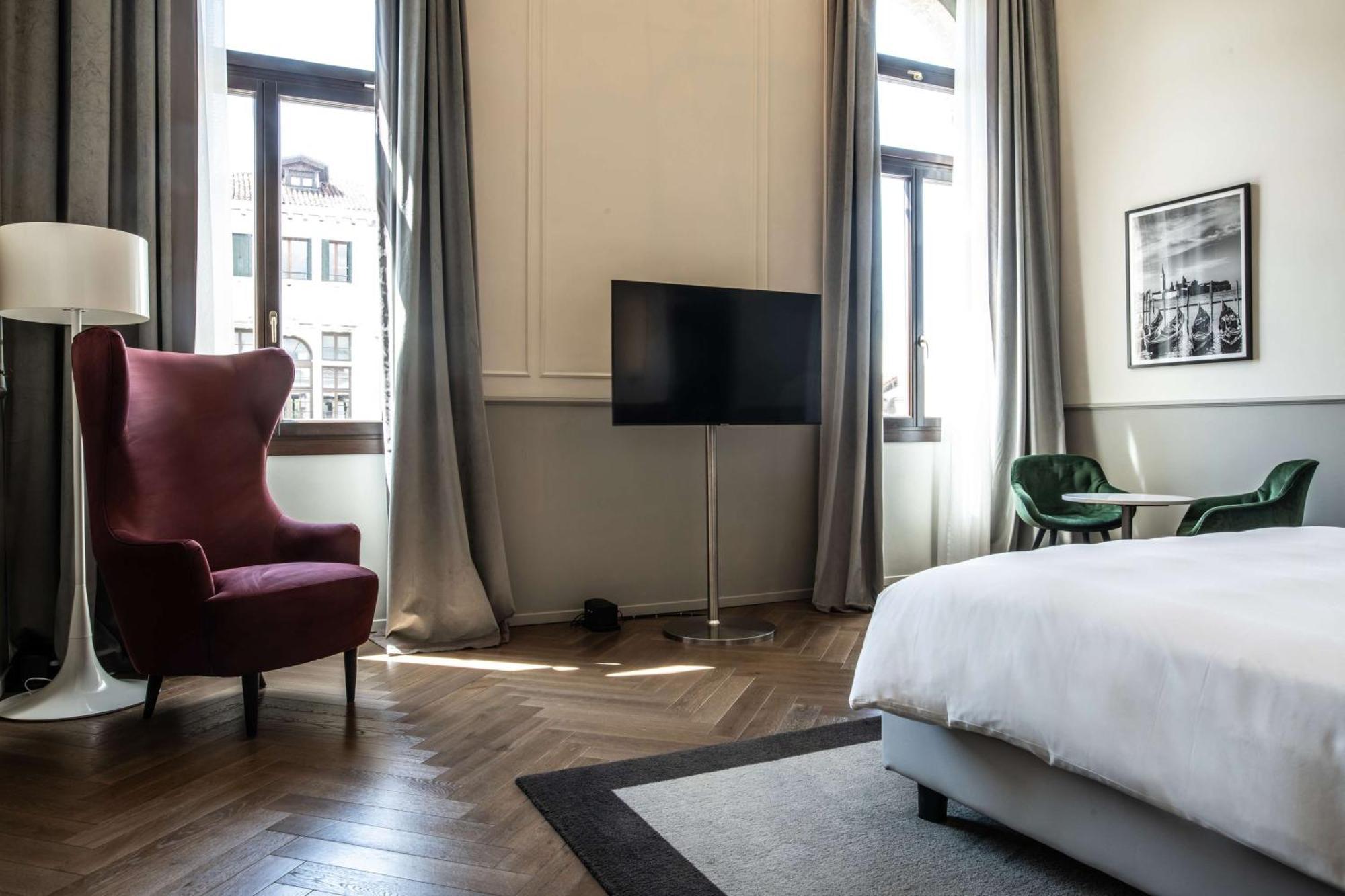 Radisson Collection Hotel, Palazzo Nani 5* Veneza