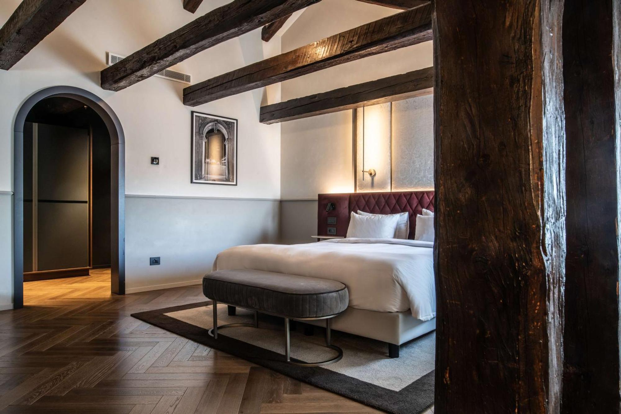 Radisson Collection Hotel, Palazzo Nani 5* Veneza