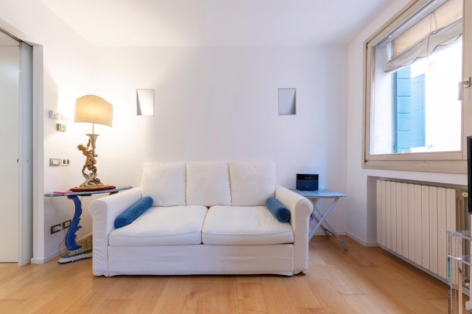 Easylife - Amazing At Rialto Apartment