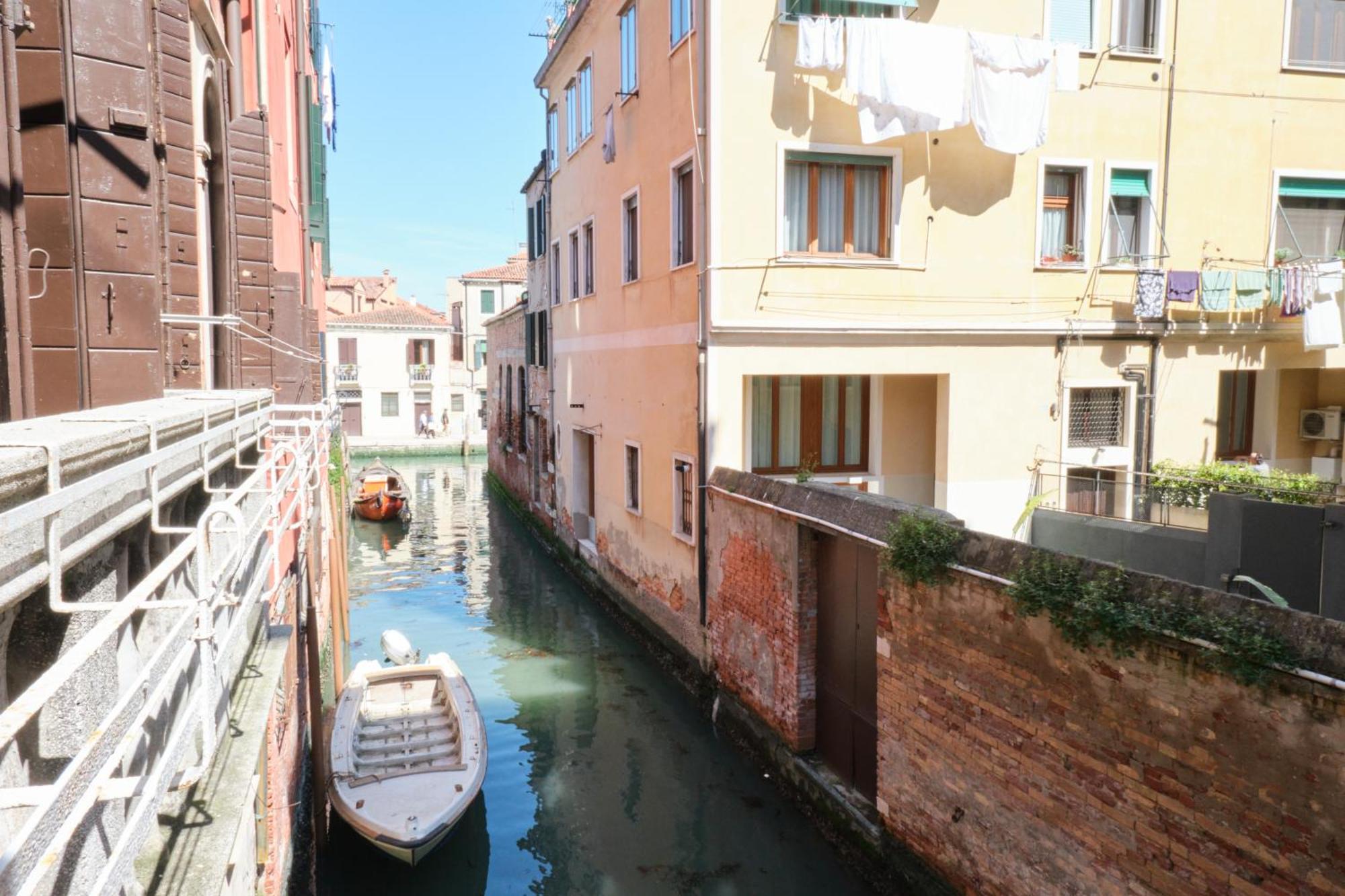 Lustraferi Venice