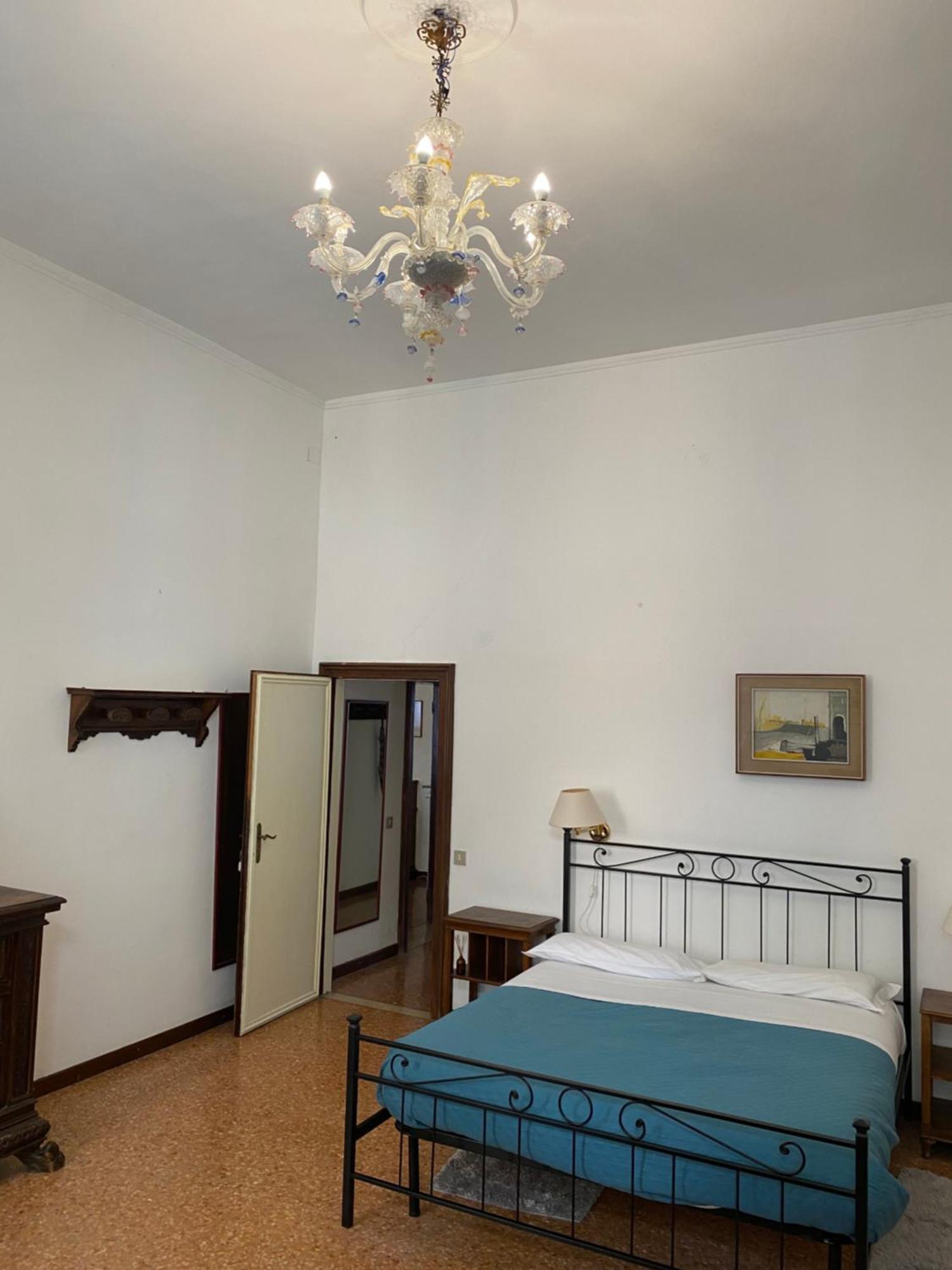 San Polo 1948 Centre Venice