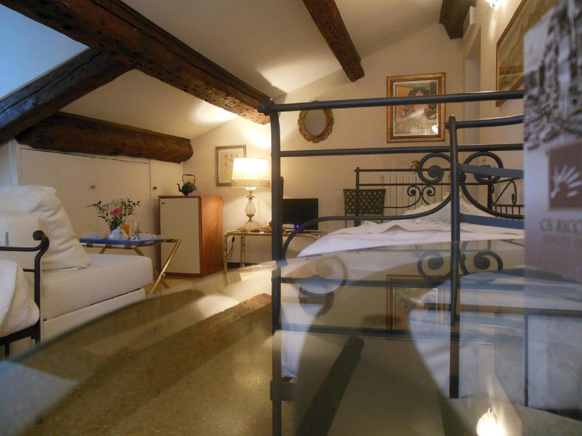Ca' Riccio 2* Venice