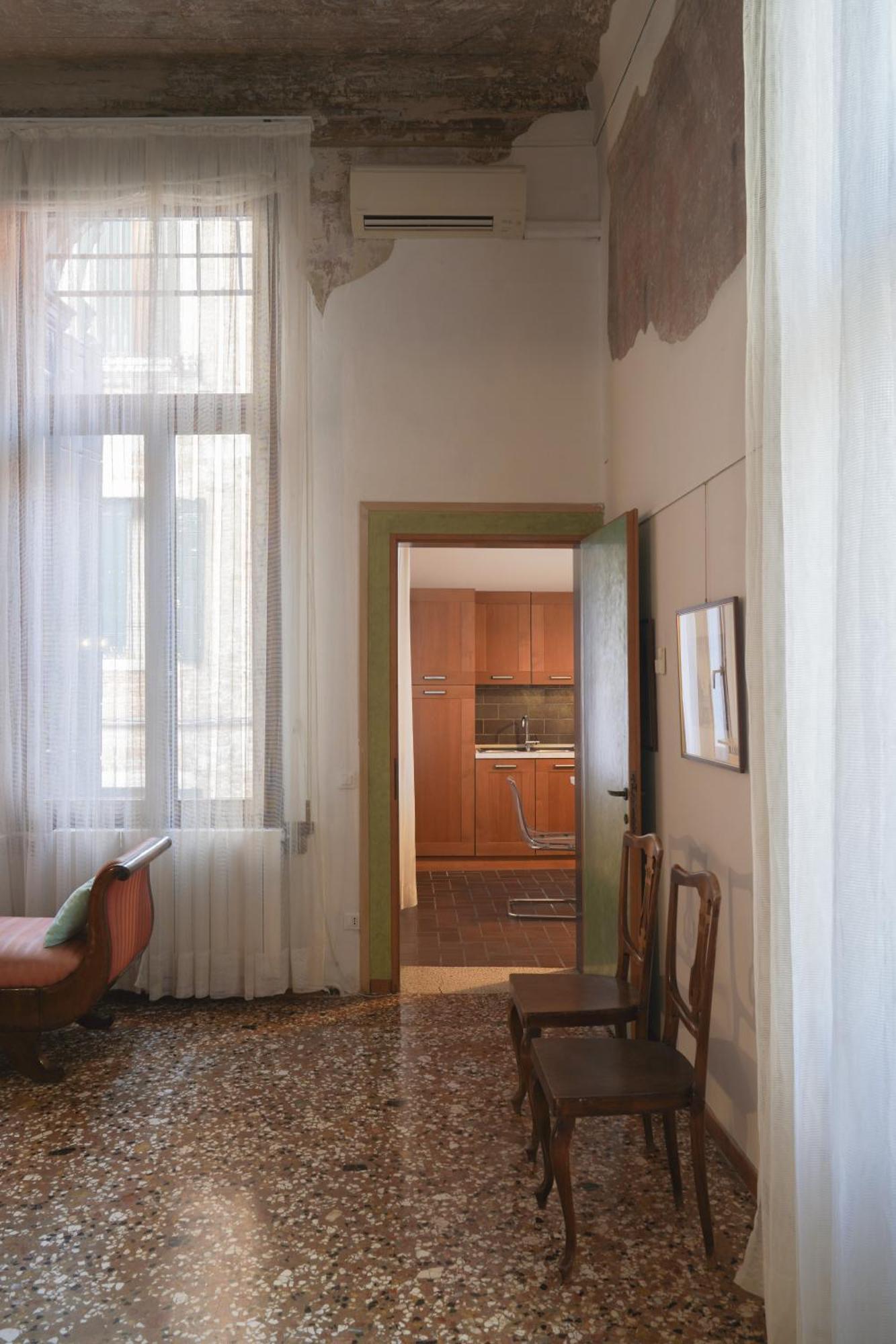 Melusina Rialto Apartment Venice