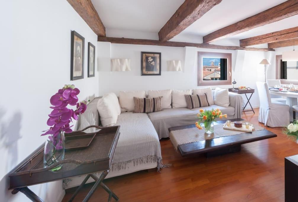 Ca' Fortuny, Your Nest On San Marco Rooftops Venice