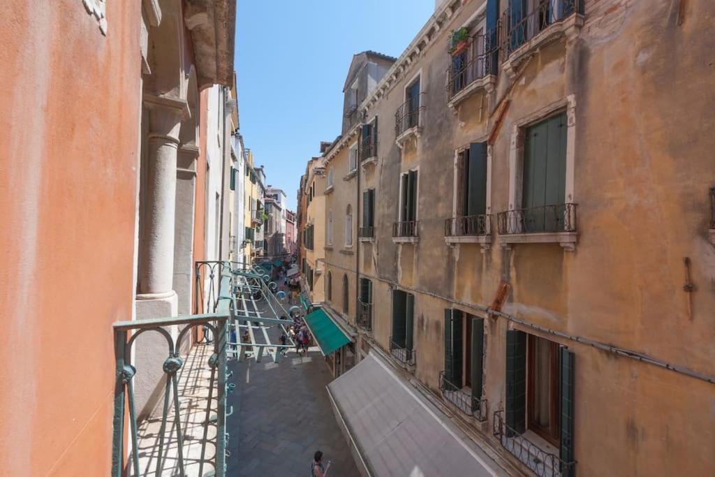 Apartment Ca' San Marco, Literally 20 Meters From San Marco Square! Venice
