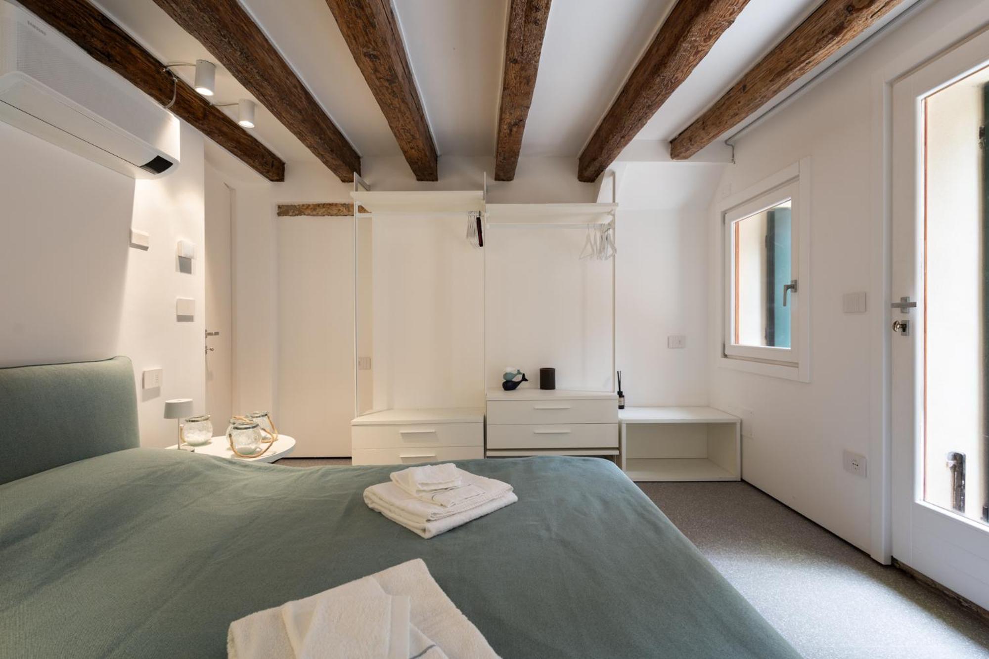 Apartamento Peggy's Retreat Luxbotiquehome ~ Wifi + Patio