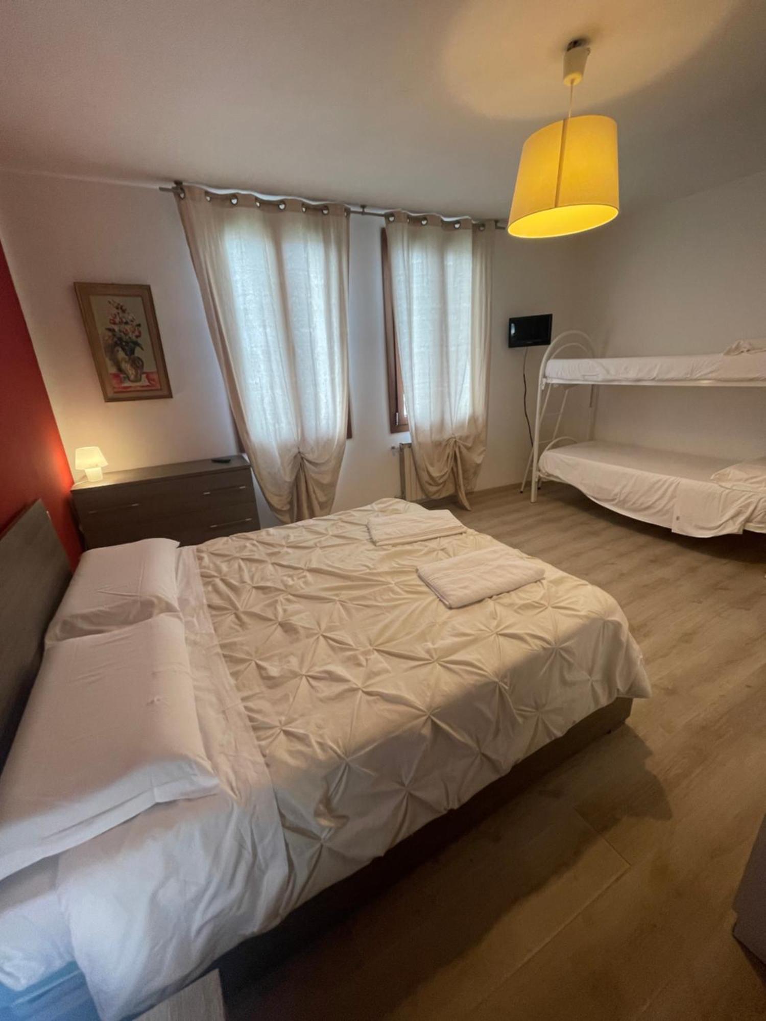 Sunset Guest house Venice