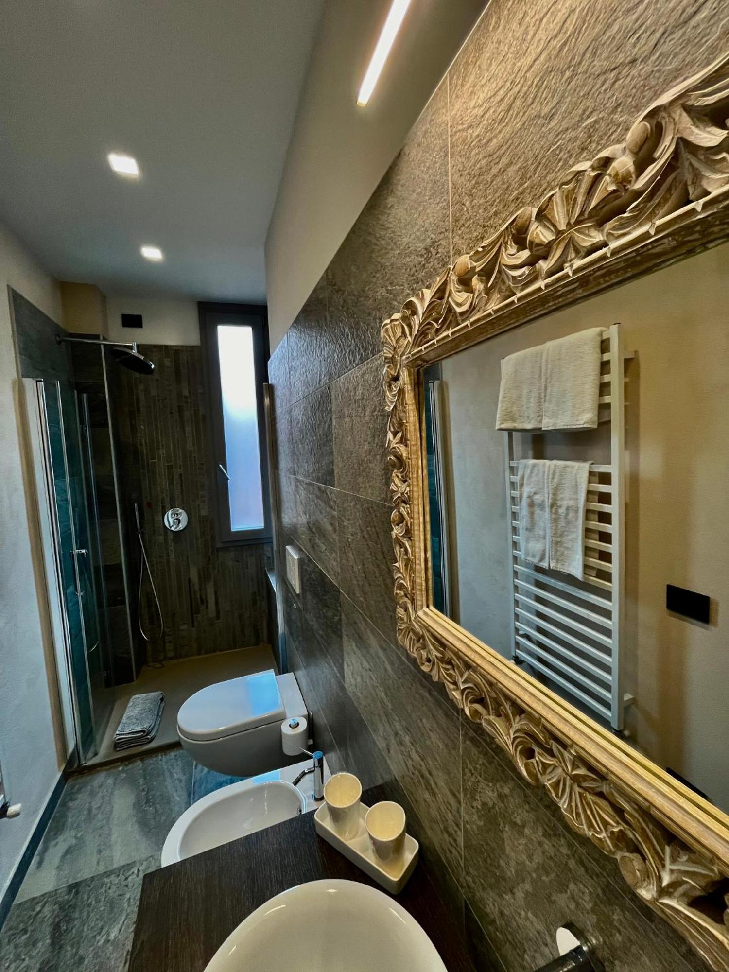Falier- Luminosa Apartment Venice