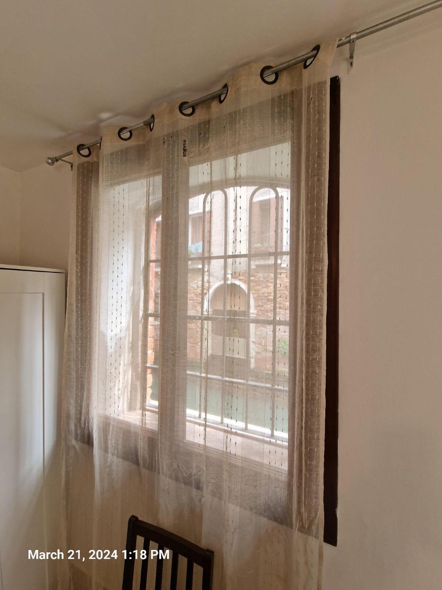 Venice Canal Apartment *