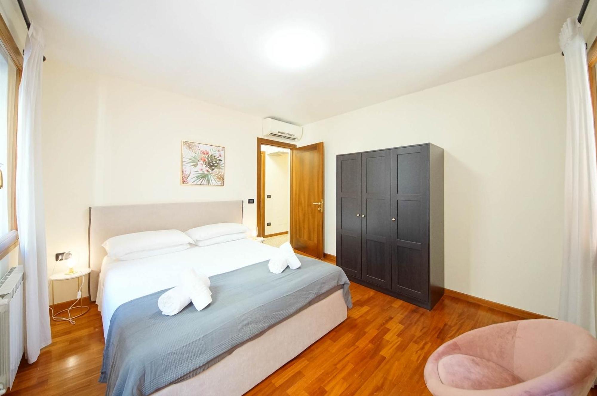 Apartment Dolcevita N 519 Biennale Venice
