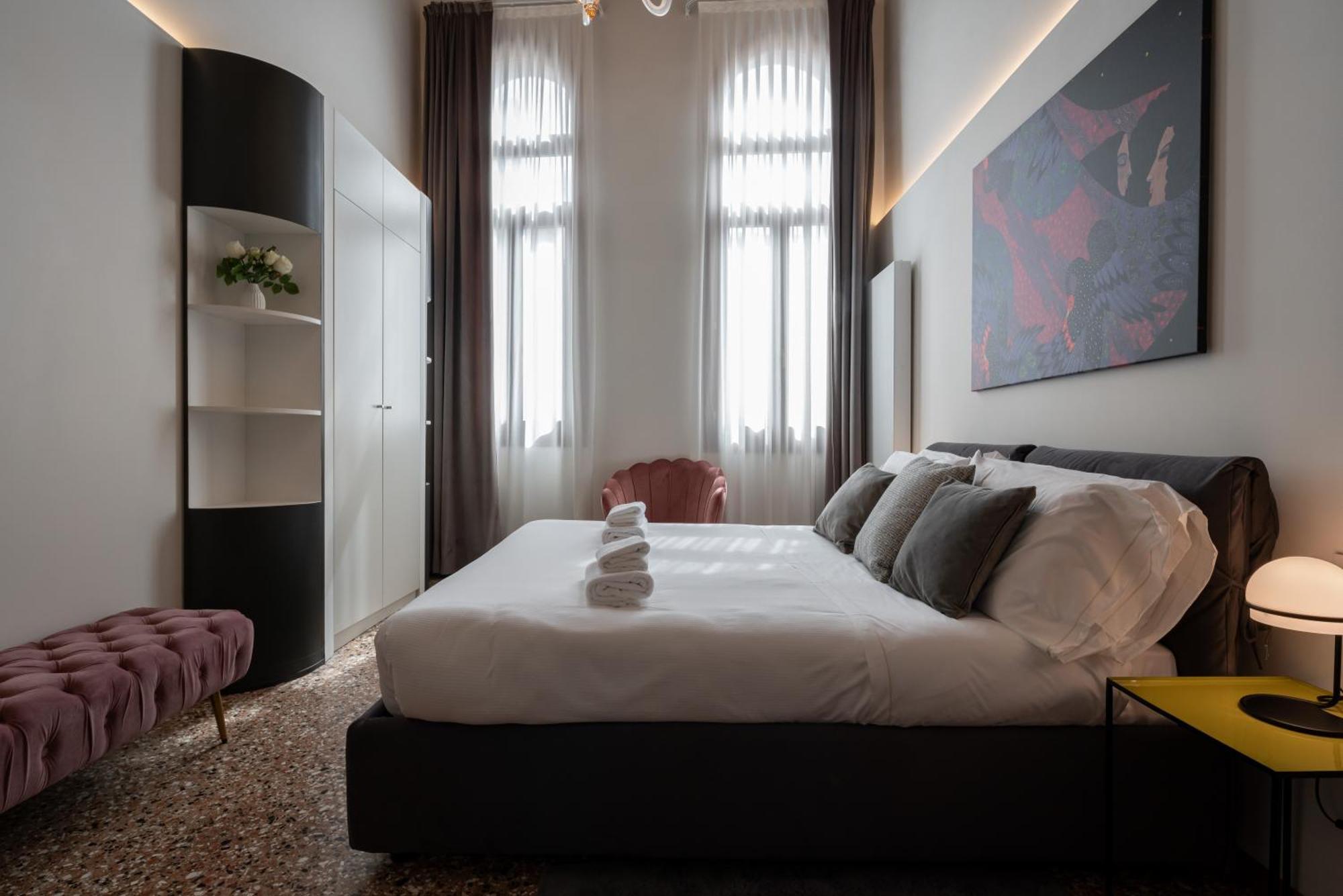 Apartment Palazzo Raspi - Private Gym And Canal View Venice