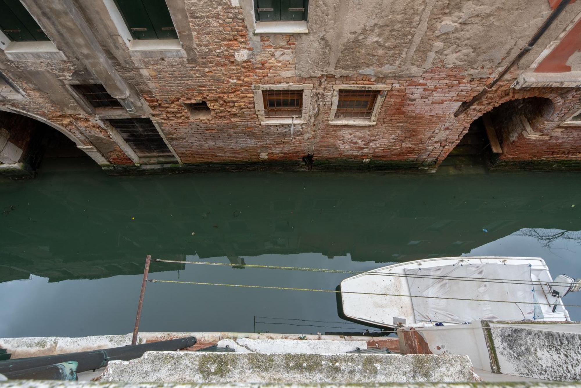 Apartment Palazzo Raspi - Private Gym And Canal View Venice