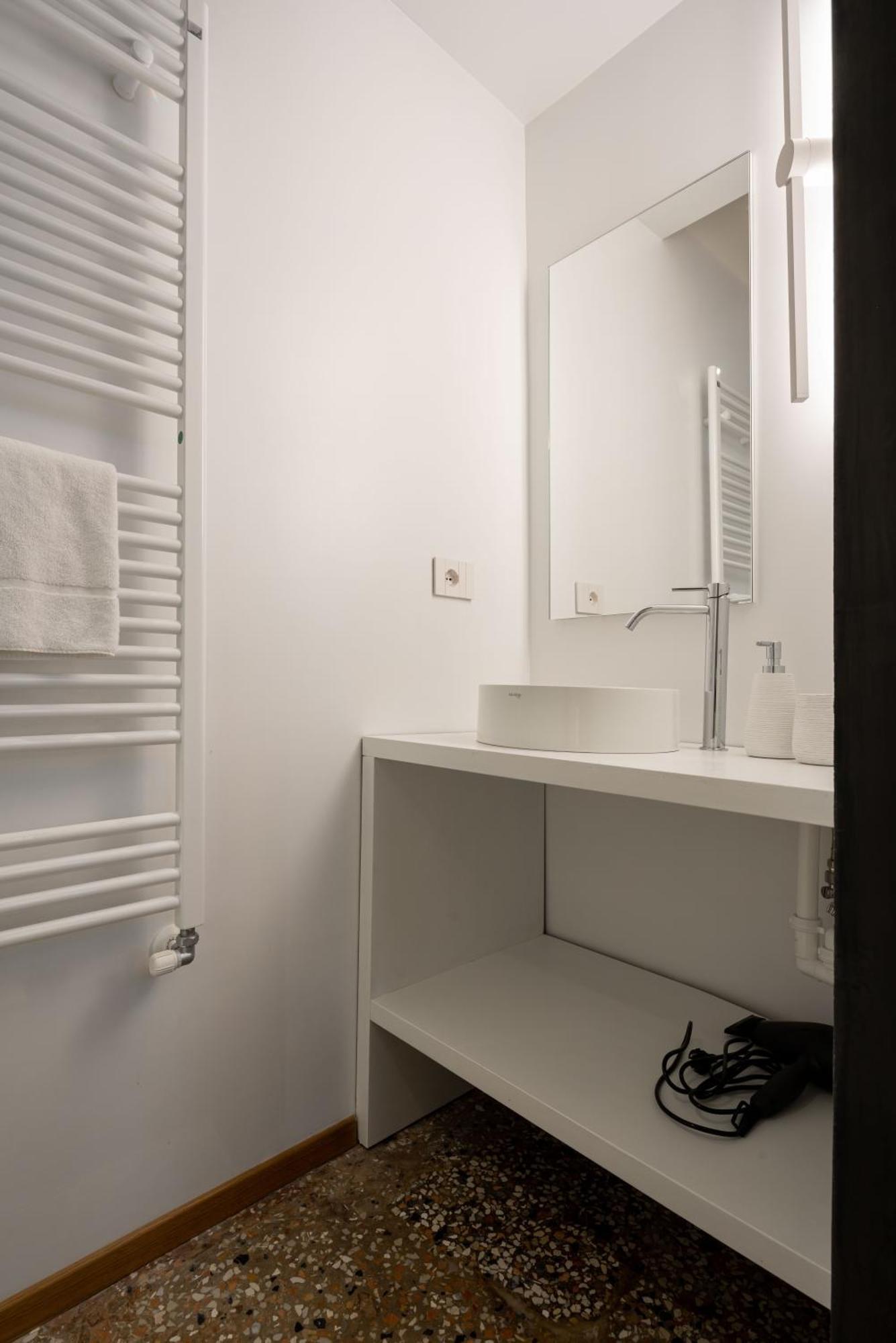 Palazzo Raspi - Private Gym And Canal View Apartment *