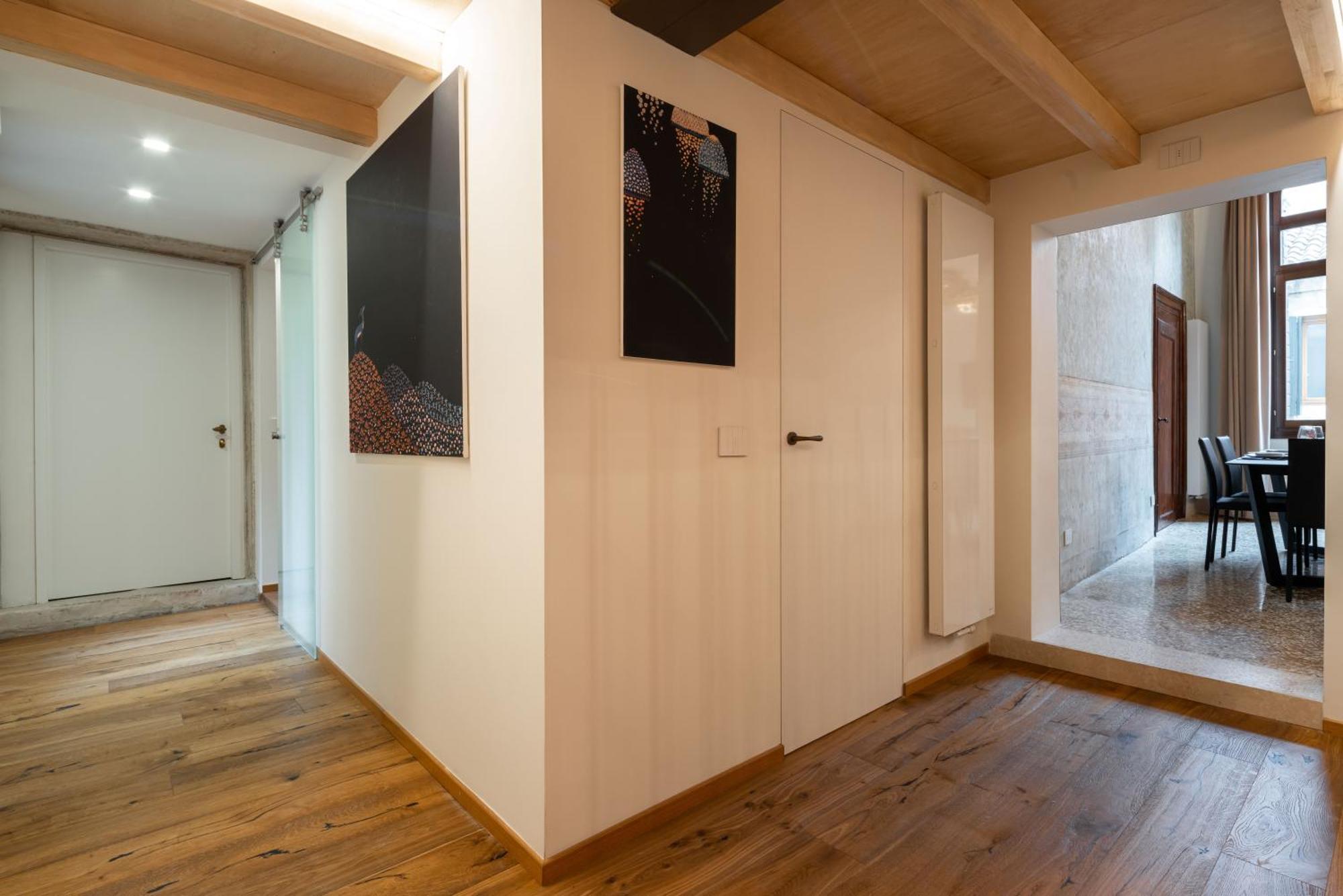 Palazzo Raspi - Private Gym And Canal View Apartment Venice
