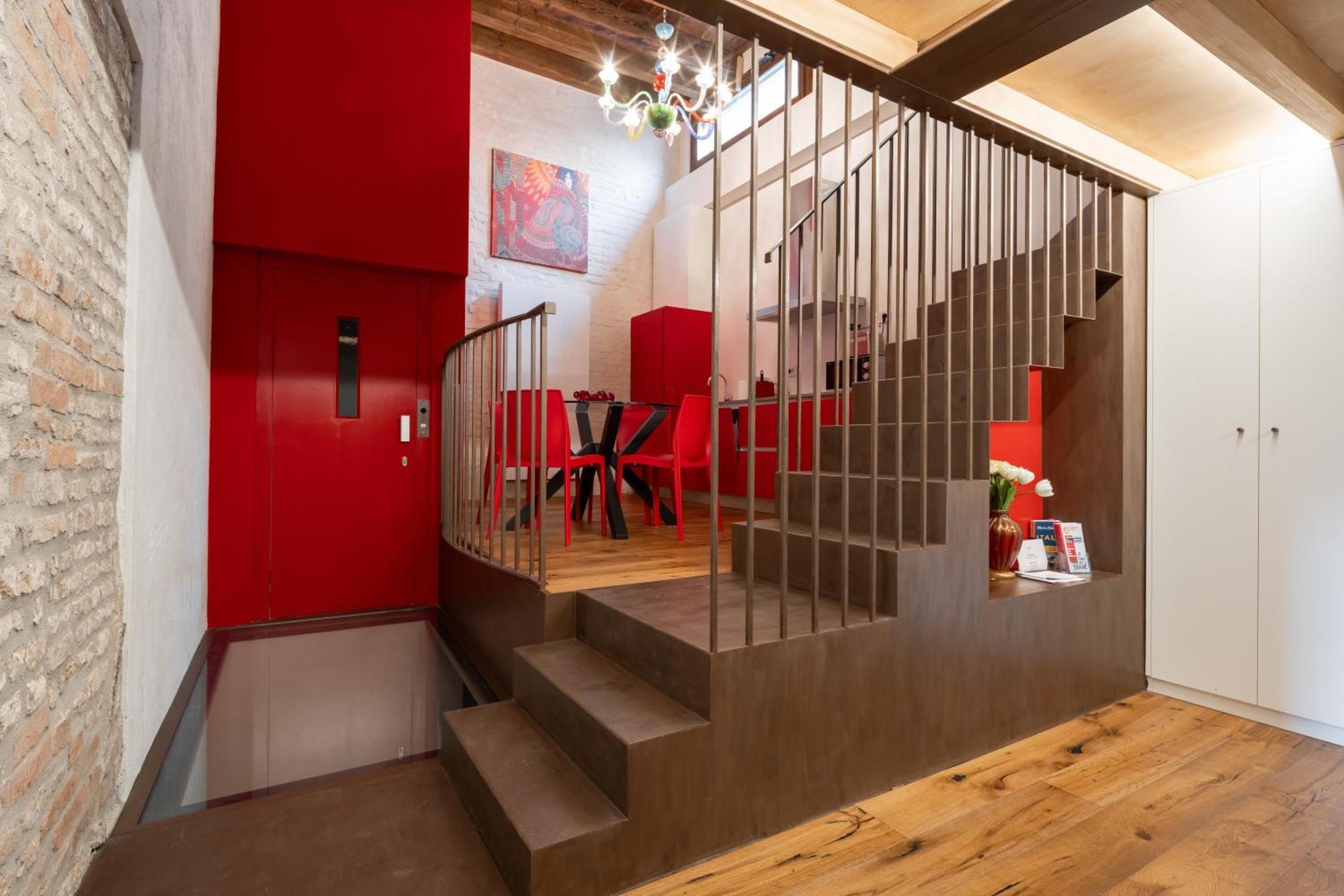Apartment Palazzo Raspi - Private Gym And Canal View Venice