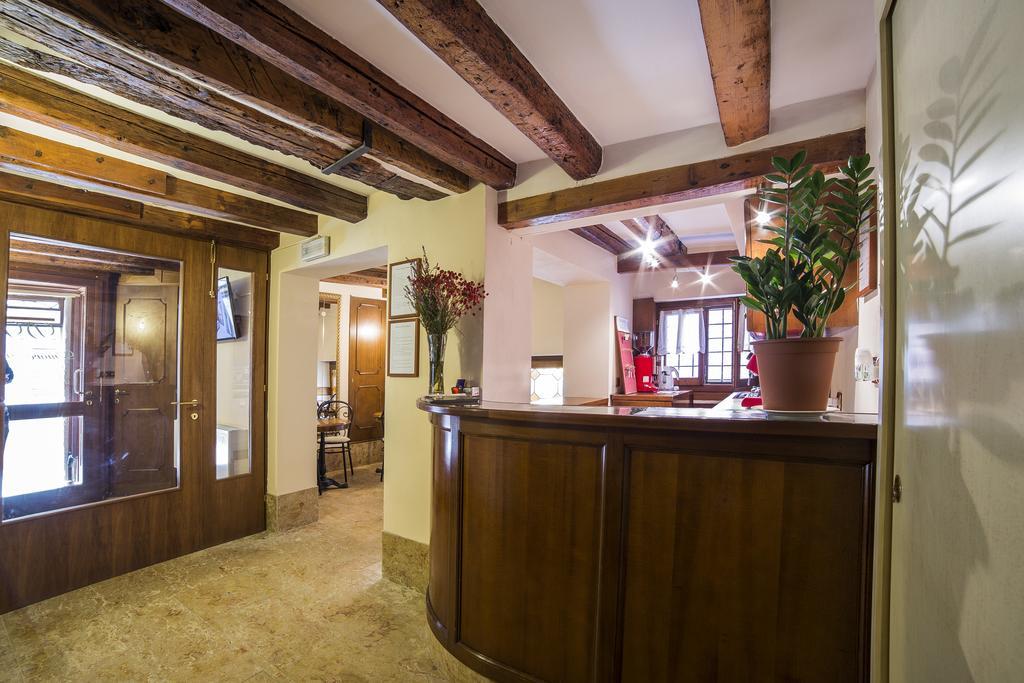 Guest house Dimora Dogale 3*