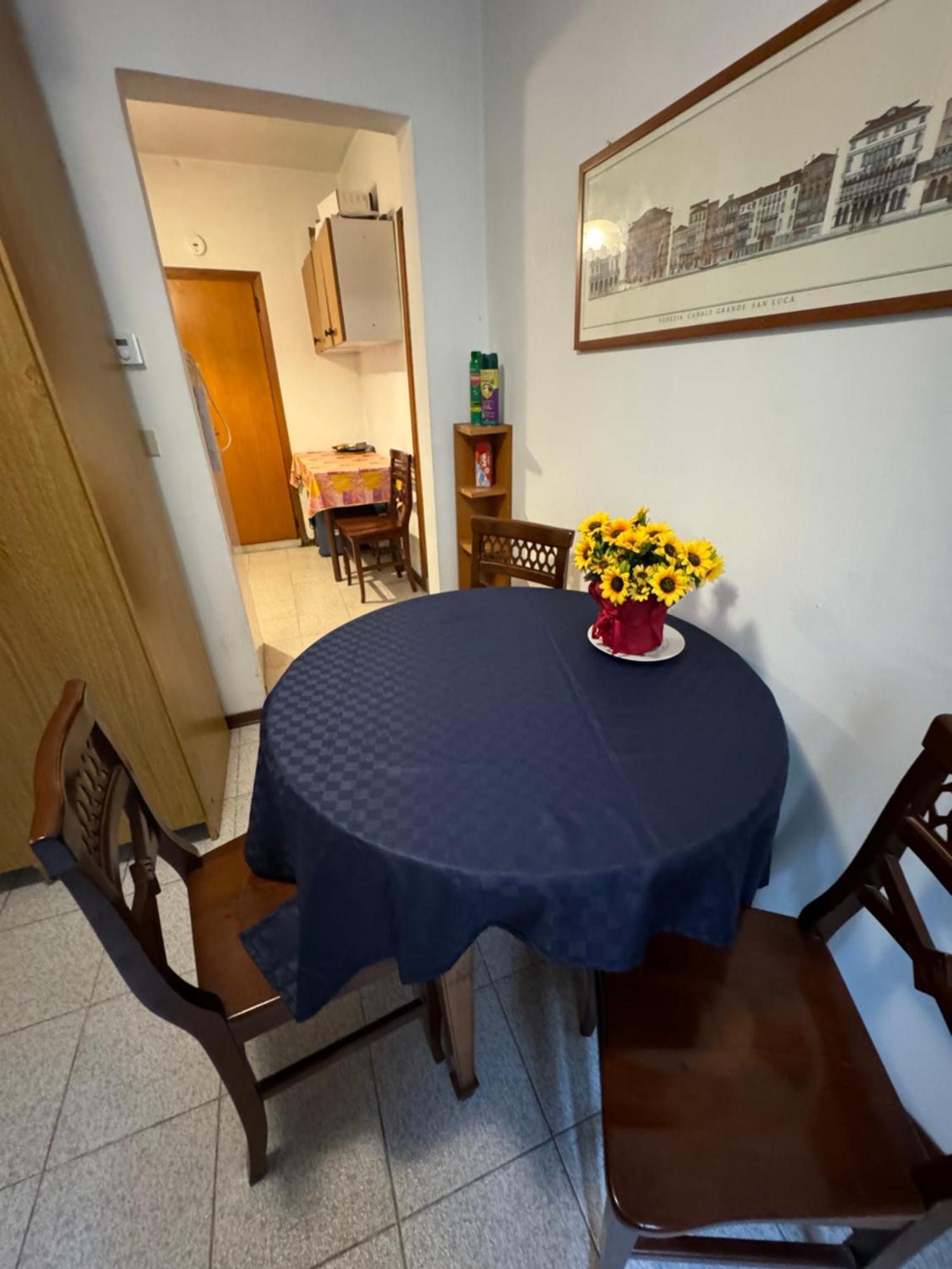 Admiral Center Apartment