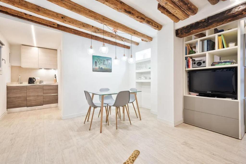 Delightful Ca' D'oro Apartment