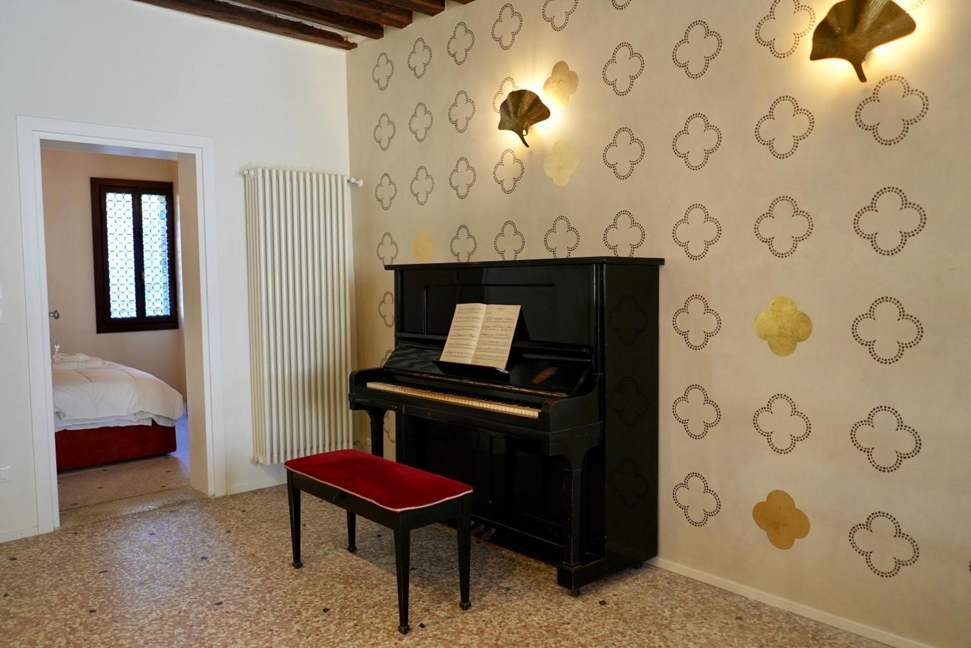 Qn Venice