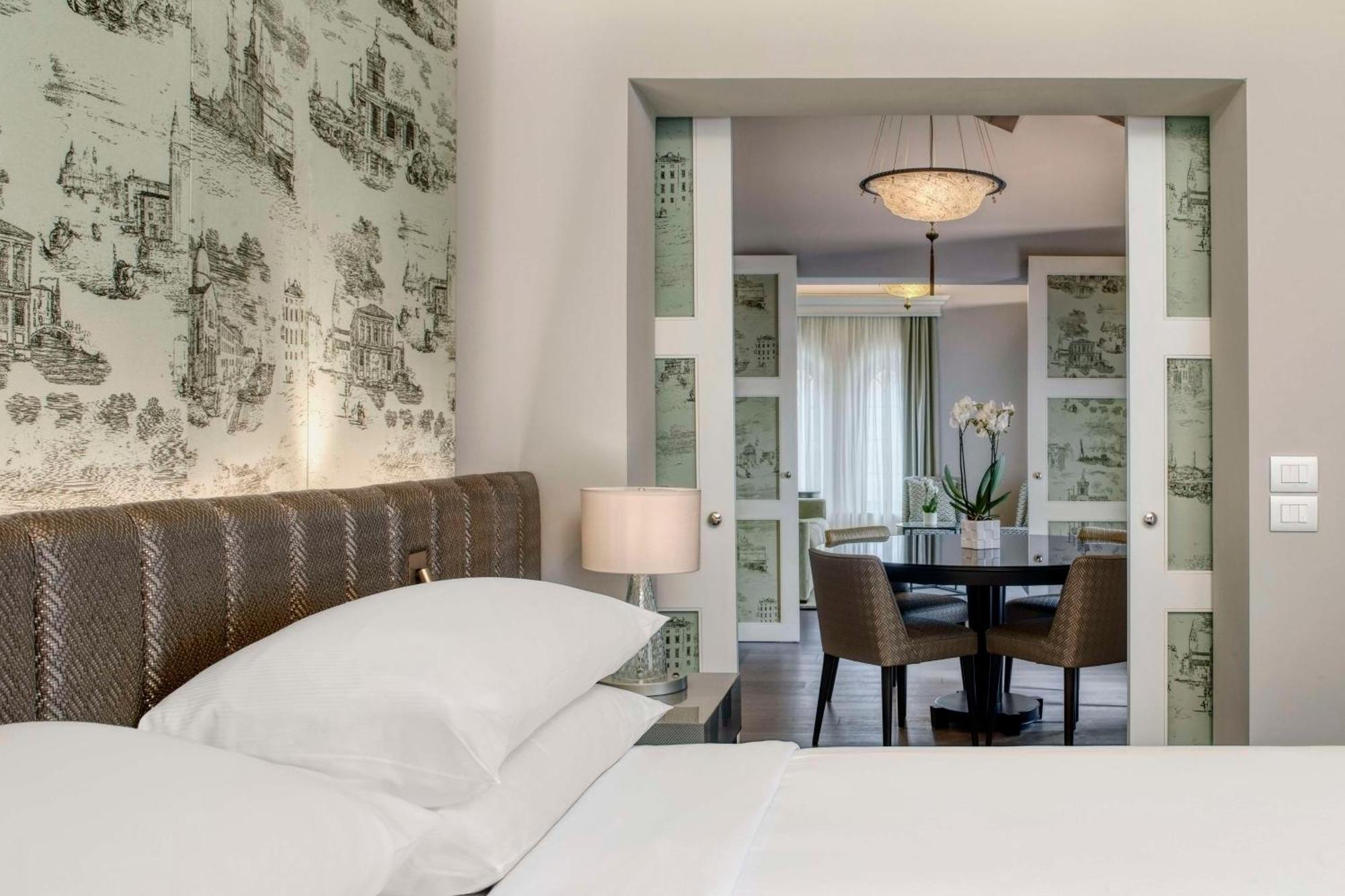 Hilton Molino Stucky Hotel 5*