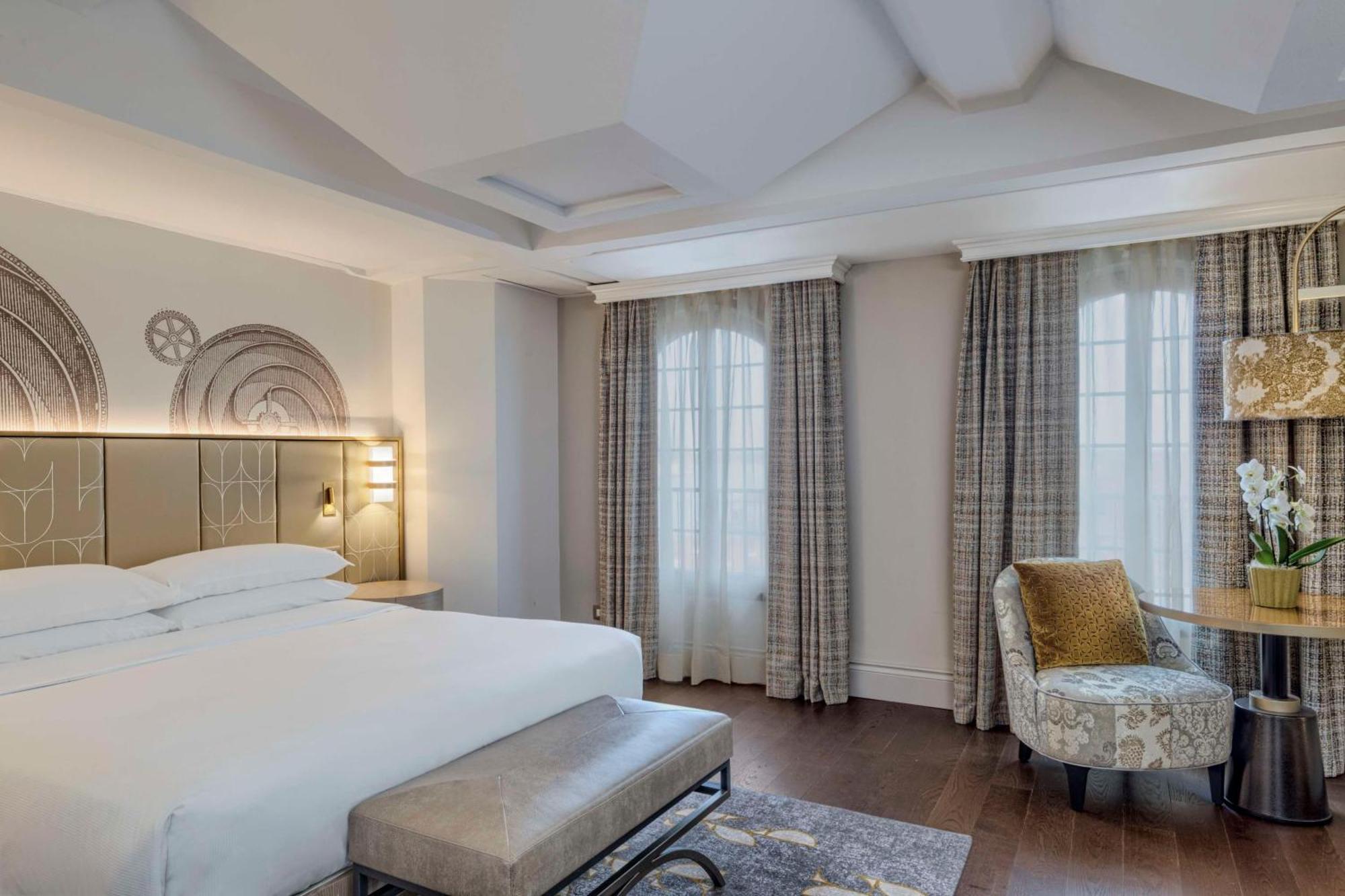 Hotel Hilton Molino Stucky 5*