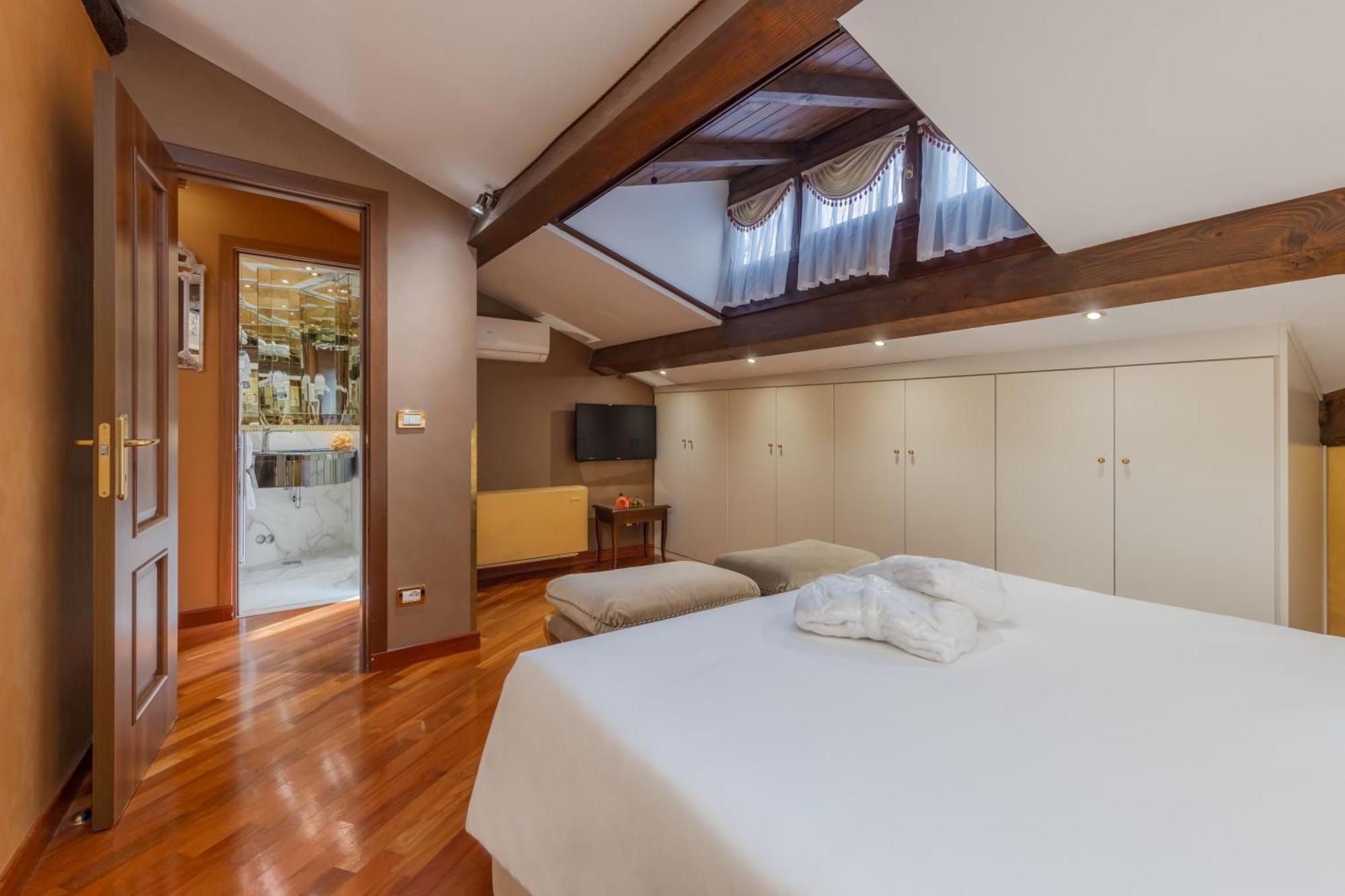 Ca Dell'arte Apartment *