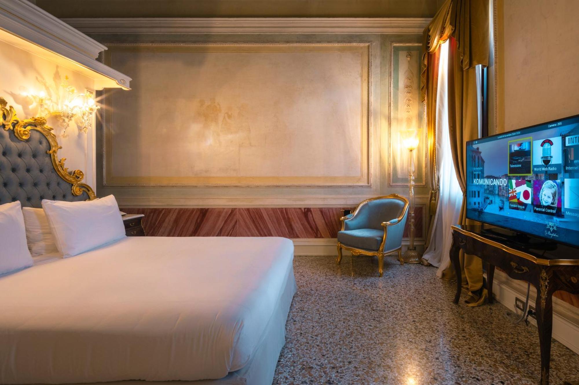 Hotel Ca' Bonfadini Historic Experience