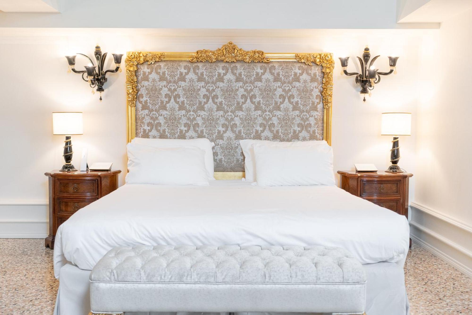 Ca' Bonfadini Historic Experience 5* Veneza
