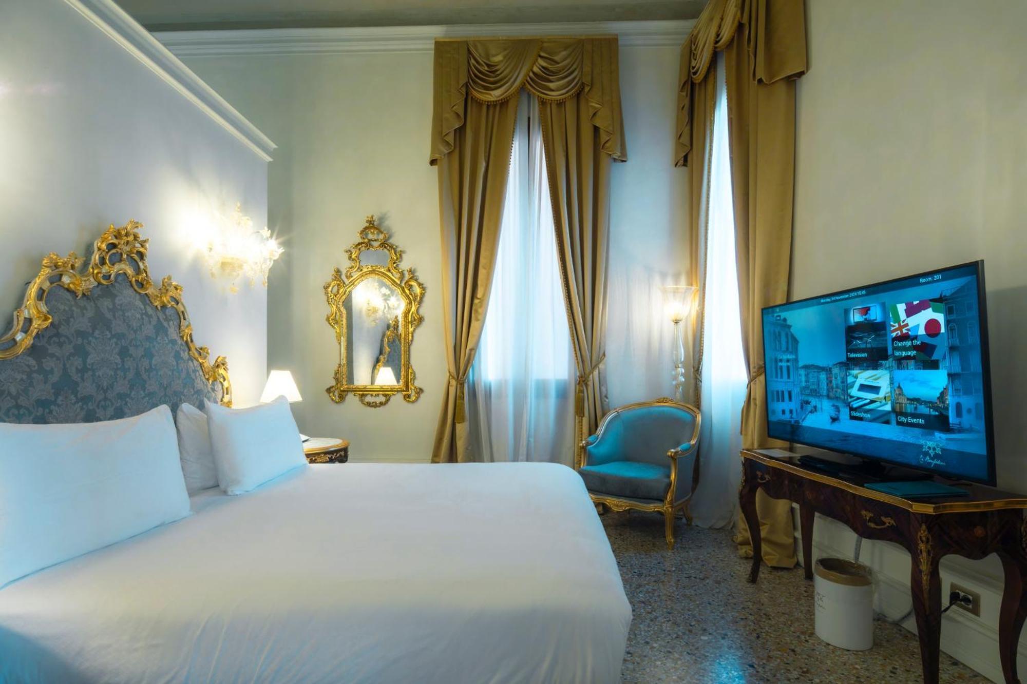 Hotel Ca' Bonfadini Historic Experience 5*