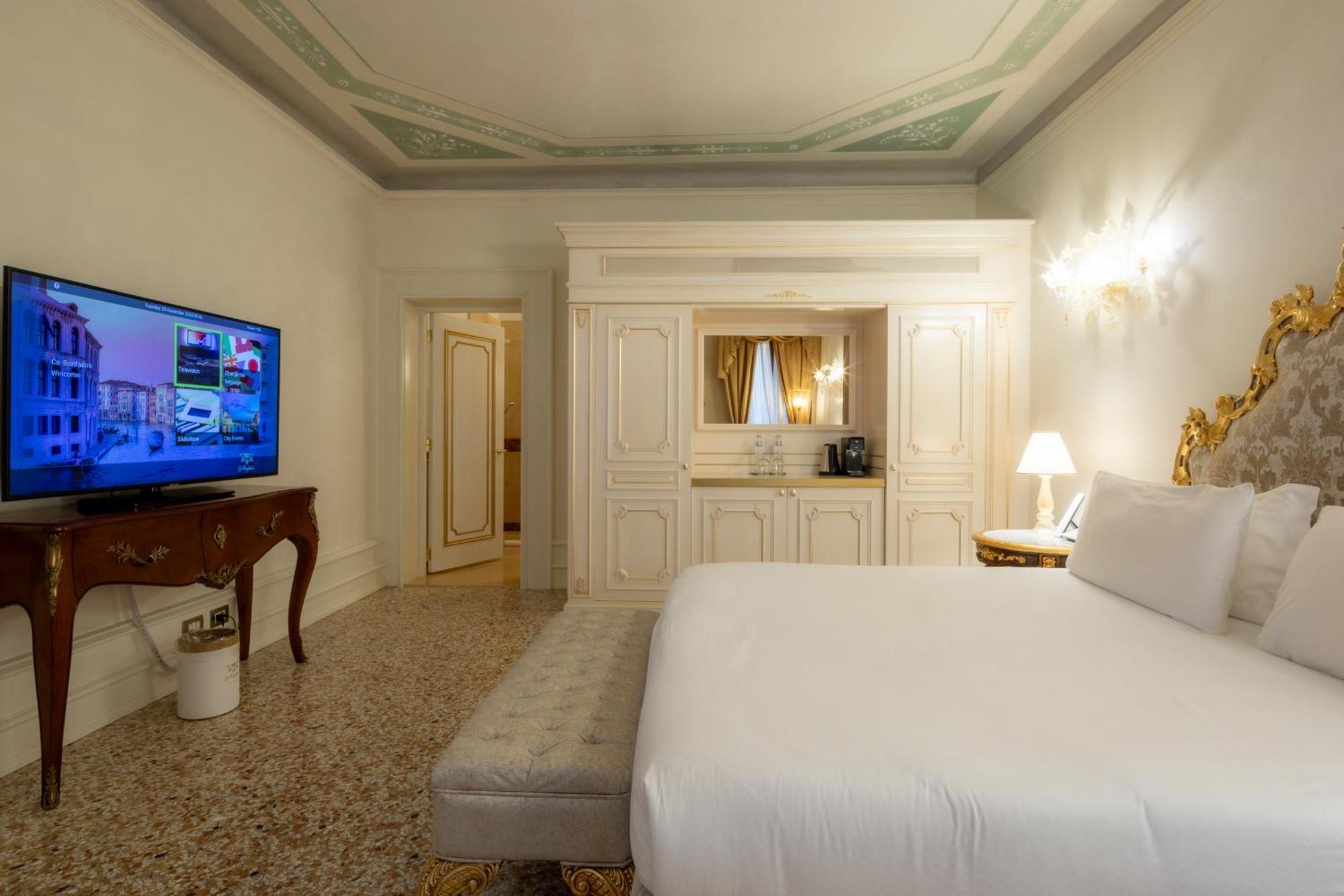 Hotel Ca' Bonfadini Historic Experience